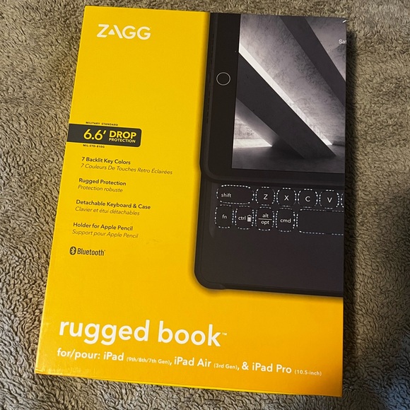 Zagg IPad/Tablet Case with Keyboard